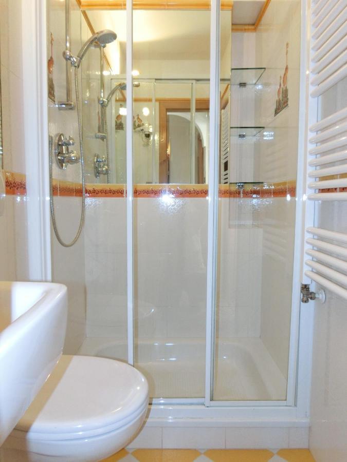 Olimpia Lodge กอร์ตินาดัมเปซโซ ภายนอก รูปภาพ
